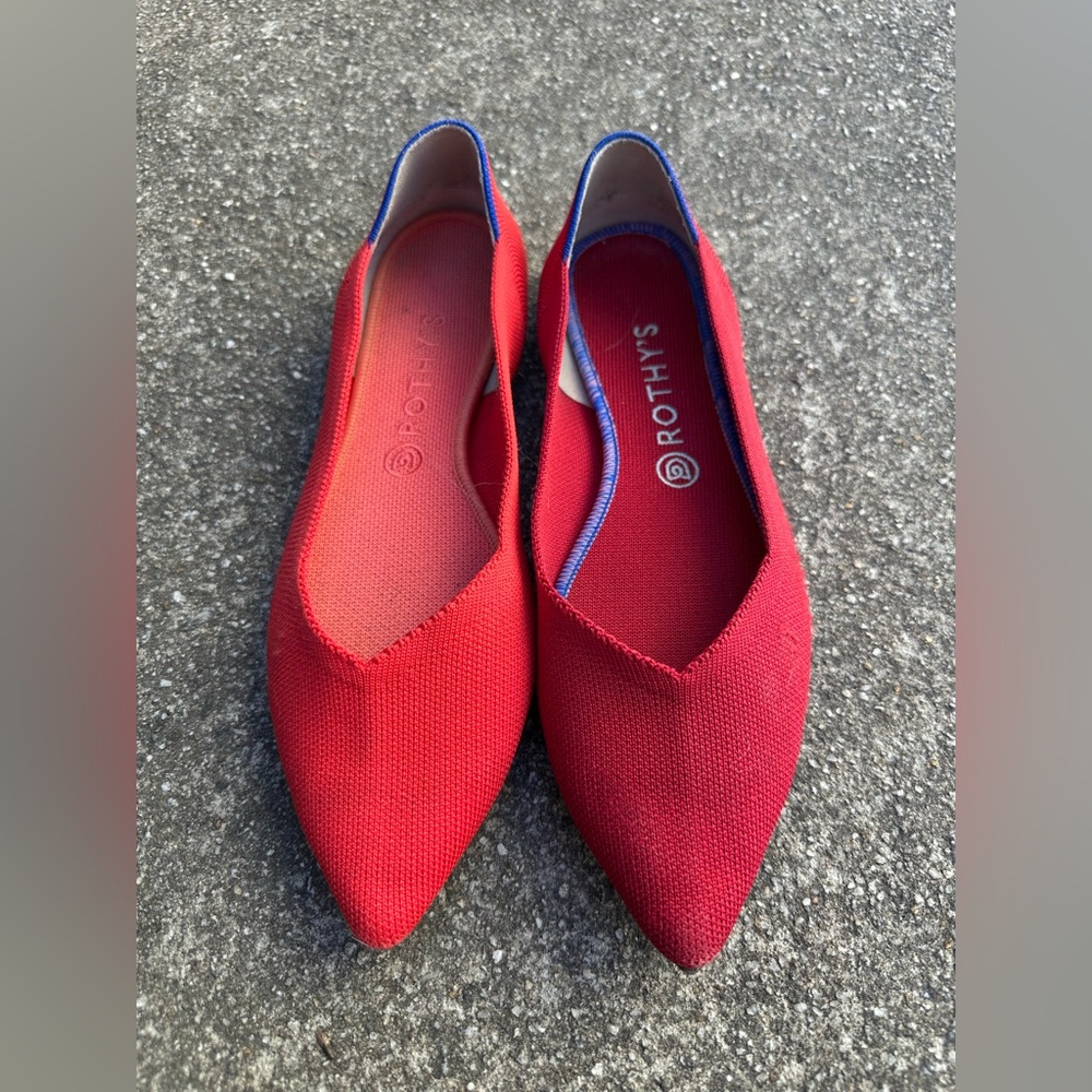 MISMATCHED!! Rothy's Vibrant Red Women's Flats